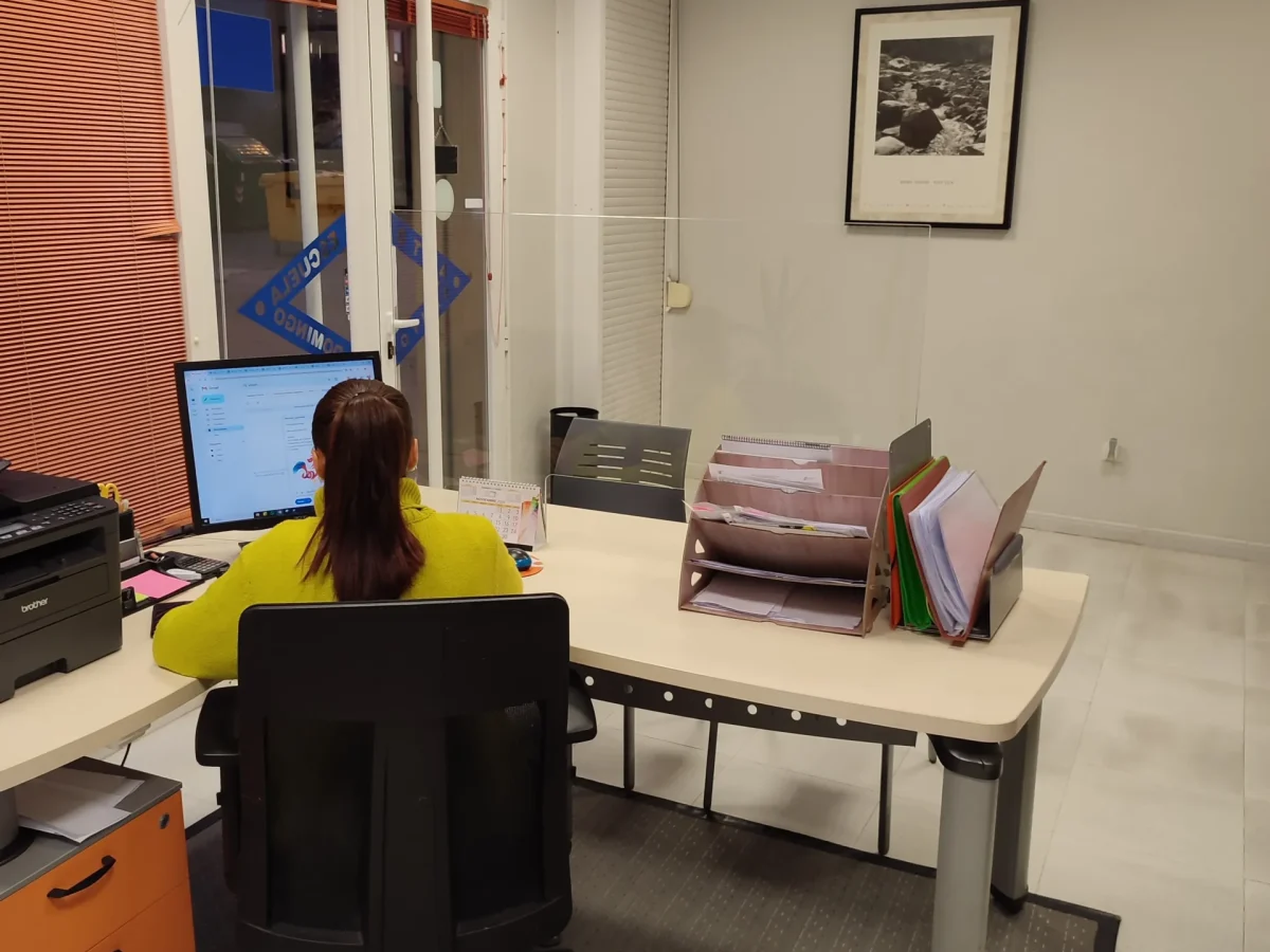 autoescuela David Rodríguez Suárez 10 años experiencia